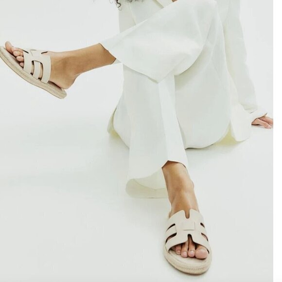 H&M Espadrille Sandals - Picture 1 of 3